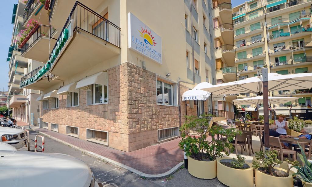 Hotel Lido Mazzini โลอาโน ภายนอก รูปภาพ